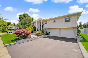20 Russell Park Rd, Syosset, NY 11791 - Photo 34