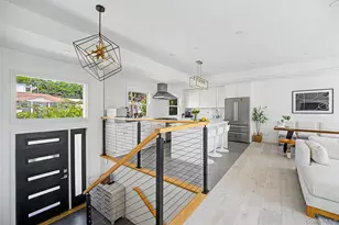 20 Russell Park Rd, Syosset, NY 11791 - Photo 2