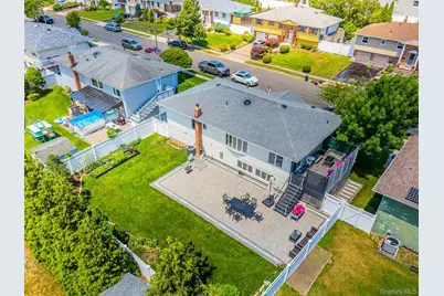 20 Russell Park Road, Syosset, NY 11791 - Photo 40