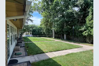 312 Woodbridge Drive #B, Ridge, NY 11961 - Photo 14