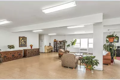 370 Broadway #4J, Long Beach, NY 11561 - Photo 4