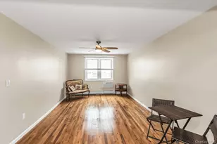 370 Broadway, Long Beach, NY 11561 - Photo 12