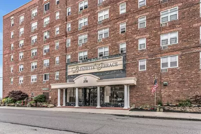 370 Broadway #4J, Long Beach, NY 11561 - Photo 2
