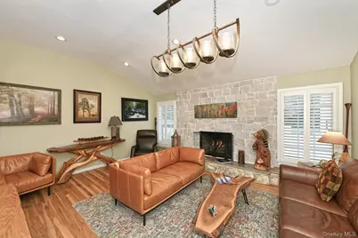 1932 Cynthia Lane, Merrick, NY 11566 - Photo 16