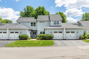404 Gardenia Dr, Rhinebeck, NY 12572 - Photo 2