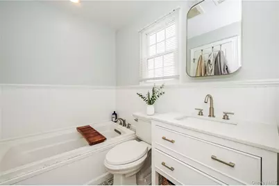 33 Vermont Street, Long Beach, NY 11561 - Photo 18