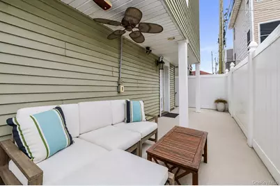 33 Vermont Street, Long Beach, NY 11561 - Photo 28