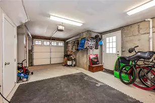 33 Vermont St, Long Beach, NY 11561 - Photo 32