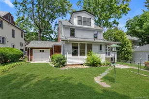 3-28 Manor Rd, Douglaston, NY 11363 - Photo 20