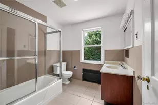 3-28 Manor Rd, Douglaston, NY 11363 - Photo 18