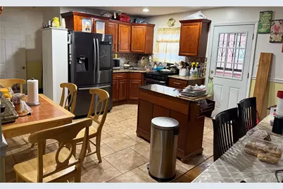 1633 Canarsie Road, Brooklyn, NY 11236 - Photo 4