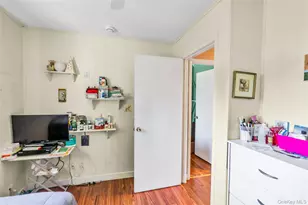 33 Cameo Rd, Commack, NY 11725 - Photo 14
