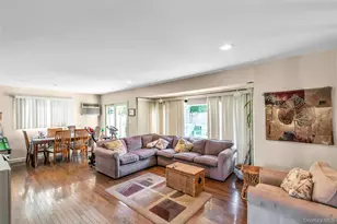 33 Cameo Rd, Commack, NY 11725 - Photo 4