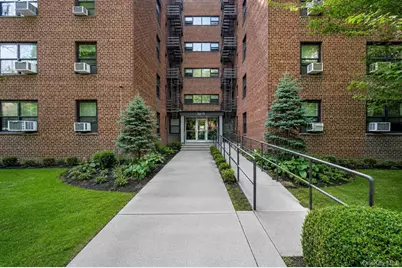 212-12 73rd #3C, Oakland Gardens, NY 11364 - Photo 2