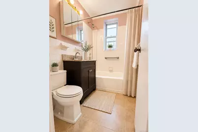 65-45 Yellowstone Boulevard #5C, Forest Hills, NY 11375 - Photo 10