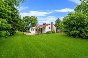 14 Urn Ct, Brentwood, NY 11717 - Photo 32