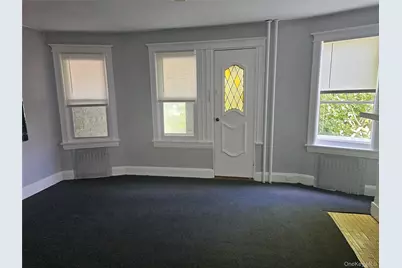 33 Cliff Avenue, Yonkers, NY 10705 - Photo 2