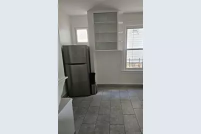33 Cliff Avenue, Yonkers, NY 10705 - Photo 8