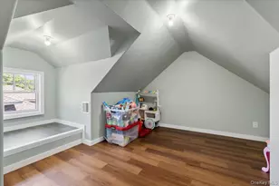 66 Liberty Ave, Rockville Centre, NY 11570 - Photo 28