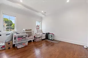 66 Liberty Ave, Rockville Centre, NY 11570 - Photo 26