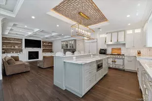 66 Liberty Ave, Rockville Centre, NY 11570 - Photo 10