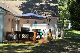 152 B Laurance Ln, Ridge, NY 11961 - Photo 2