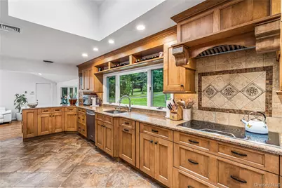 19 Tappentown Lane, Brookville, NY 11545 - Photo 6