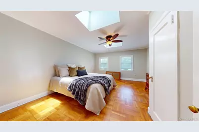2042 Gerritsen Avenue, Brooklyn, NY 11229 - Photo 14