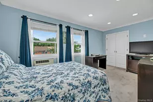 2137 Clinton Ave, Bronx, NY 10457 - Photo 8