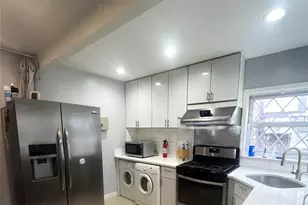 82-30 168th St, Jamaica, NY 11432 - Photo 8