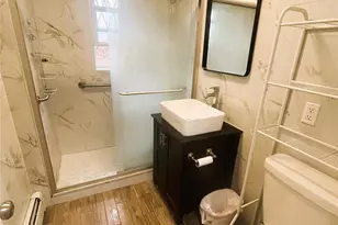 82-30 168th St, Jamaica, NY 11432 - Photo 20