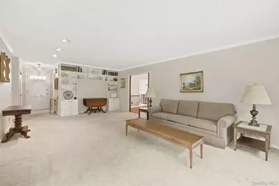 31 Partridge Road, White Plains, NY 10605 - Photo 6