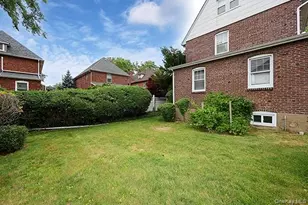 48 Surrey Commons, Lynbrook, NY 11563 - Photo 20