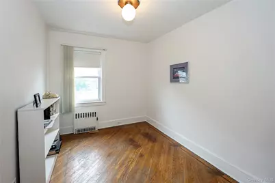 48 Surrey Commons, Lynbrook, NY 11563 - Photo 14