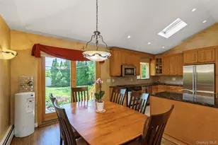 204 Halsey Ave, Jericho, NY 11753 - Photo 10