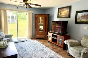 517 Crescent Ave, Highland, NY 12528 - Photo 12