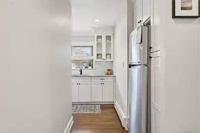 123 Park Avenue #B3, Amityville, NY 11701 - Photo 18