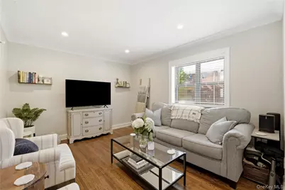 123 Park Avenue #B3, Amityville, NY 11701 - Photo 4