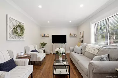 123 Park Avenue #B3, Amityville, NY 11701 - Photo 1