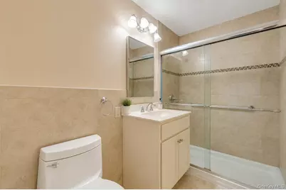 315 Hicksville Road #1, Bethpage, NY 11714 - Photo 10