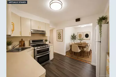 61-19 170th Street, Fresh Meadows, NY 11365 - Photo 26