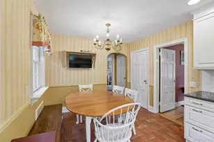 105 Stewart Ave, Garden City, NY 11530 - Photo 10