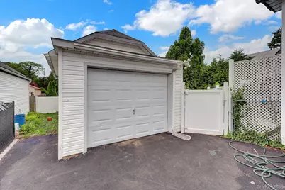 64 Hamilton Street, Amityville, NY 11701 - Photo 18