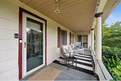 863 Lake Road, Huntington, NY 11743 - Photo 22