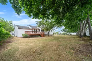 40 Cypress St, Central Islip, NY 11722 - Photo 12