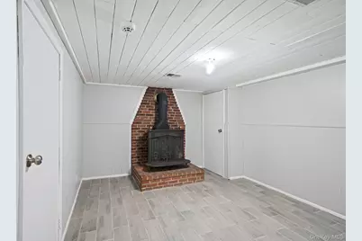 40 Cypress Street, Central Islip, NY 11722 - Photo 46