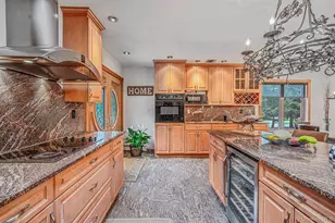 199 Dix Hills Rd, Dix Hills, NY 11746 - Photo 26