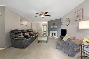 606 Village Dr, Brewster, NY 10509 - Photo 4