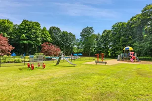 606 Village Dr, Brewster, NY 10509 - Photo 16