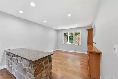 475 N Riverside Road, Highland, NY 12528 - Photo 14